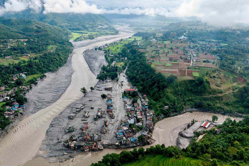 Death Toll Following Flash Flood in Nepal Rises to Over 300, Dozens of U.S. Tourists Among Nearly 1000 Still Missing