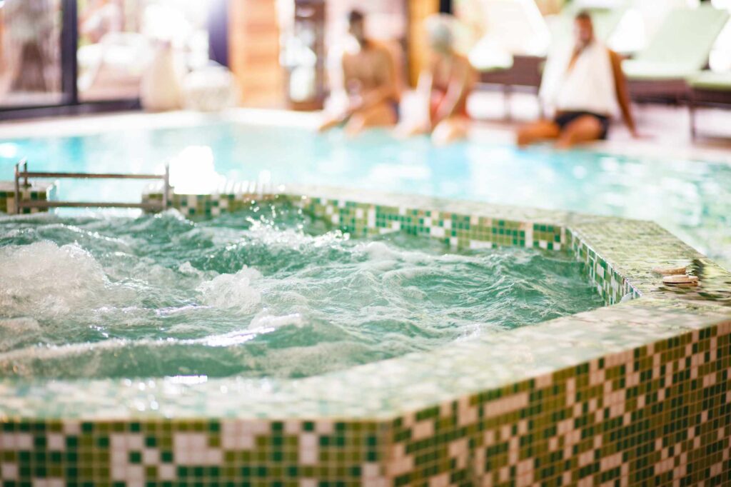 Mom, 25, Accused of Being Drunk When Her 5-Month-Old Daughter Drowned in a Hotel Spa Tub