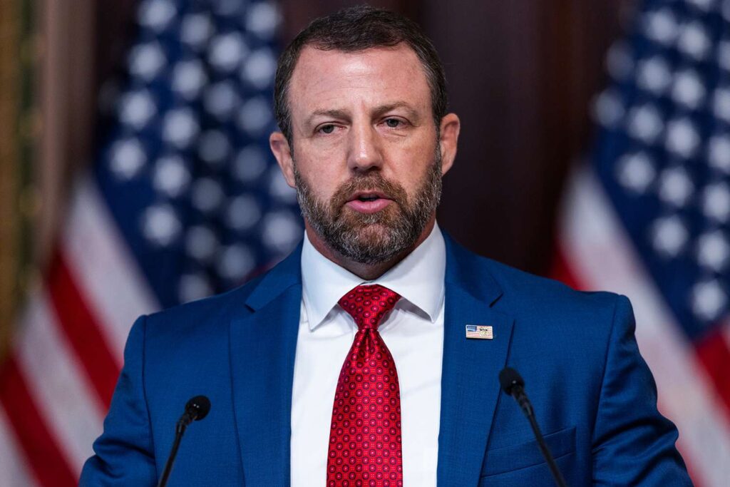 Plane Carrying DHS Chief Markwayne Mullin Forced to Make Emergency Landing After Engine Failure