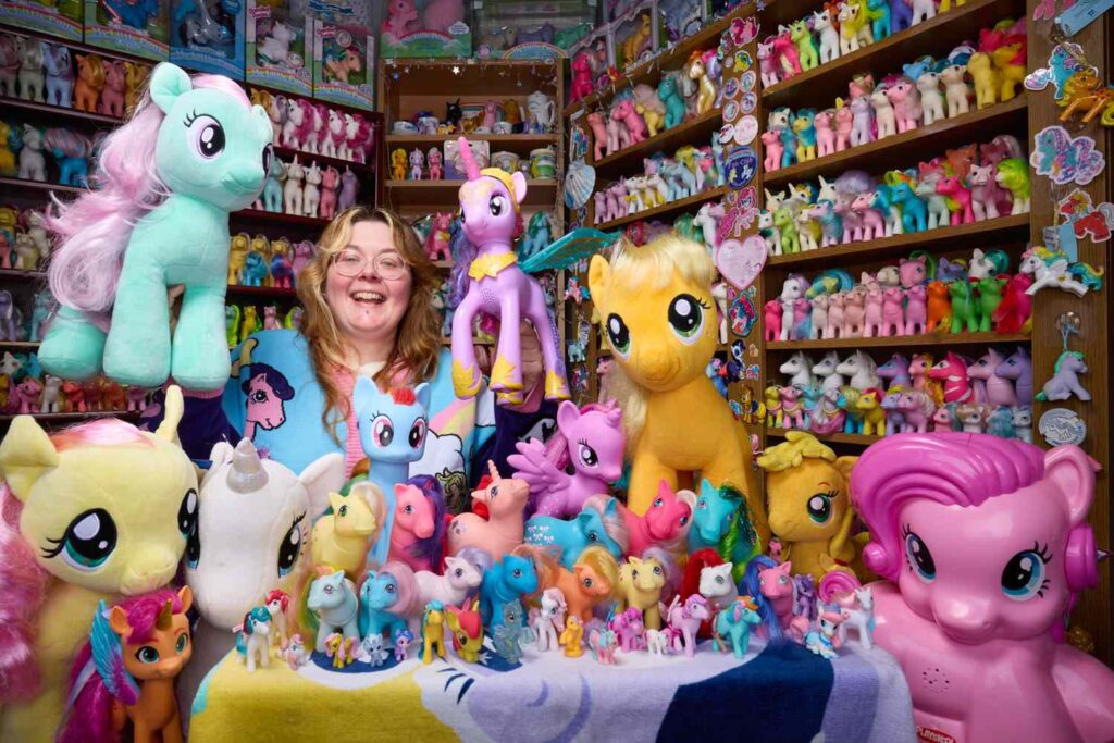 Woman Who Was Told She Couldn’t Have a Horse as a Child Breaks Record for Having World’s Biggest My Little Pony Collection