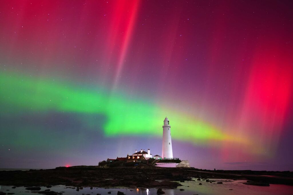 How to Watch Back-to-Back Northern Lights from 20 States Tonight