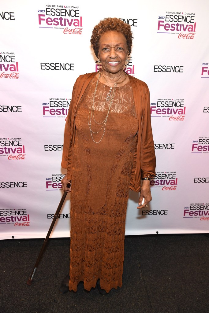  Cissy Houston poses backstage at the 2017 ESSENCE Festival presented by Coca-Cola at Ernest N. Morial Convention Center on July 2, 2017 in New Orleans, Louisiana. (Photo by Paras Griffin/Getty Images for 2017 ESSENCE Festival )