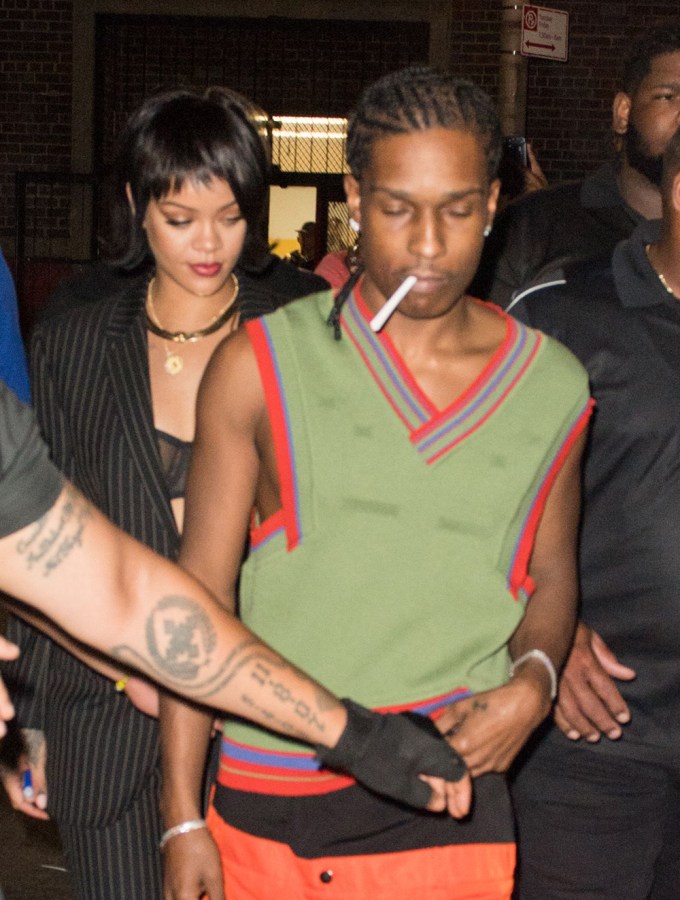 Rihanna & A$AP Rocky Brave a Crowd