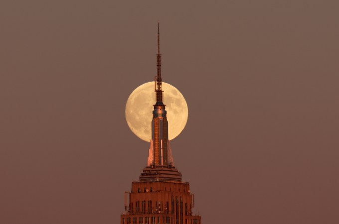 Hunter’s Moon Rises in United States