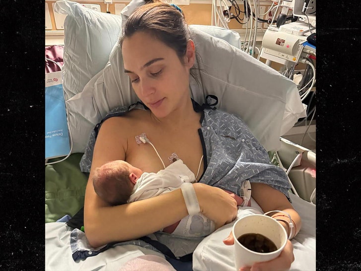 Gal Gadot Reveals She Had Massive Blood Clot in Brain During Pregnancy