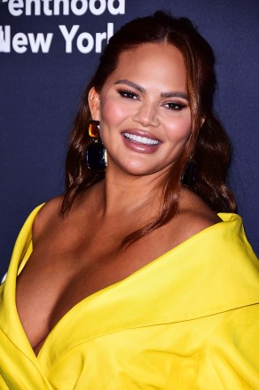 Spring into action Gala 2023 Benefitting Planned Parenthood of Greater New YorkPictured: Chrissy TeigenRef: SPL5529812 130323 NON-EXCLUSIVEPicture by: Lakota / SplashNews.comSplash News and PicturesUSA: +1 310-525-5808London: +44 (0)20 8126 1009Berlin: +49 175 3764 166photodesk@splashnews.comWorld Rights