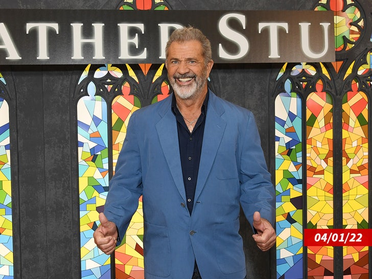 mel gibson sub getty swipe