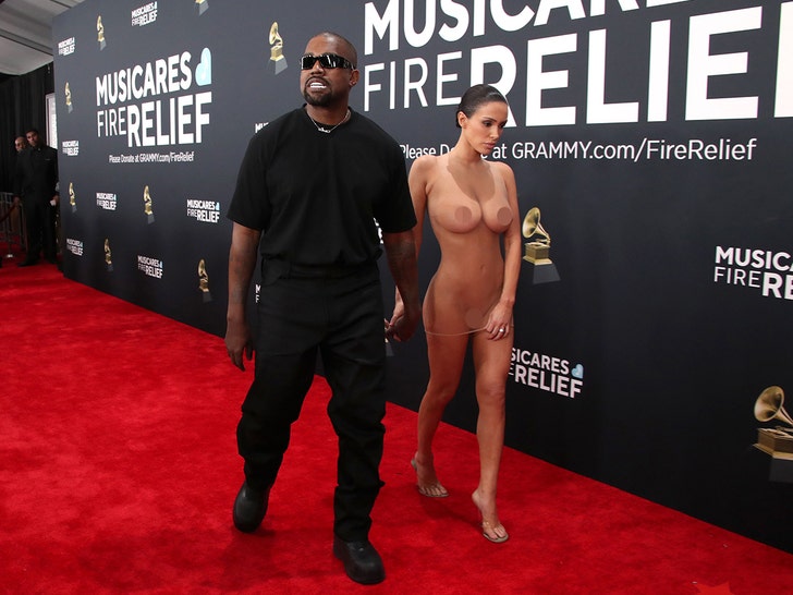 Kanye West and Bianca Censori Arrive at Grammy Awards, Bianca Strips Naked on Carpet