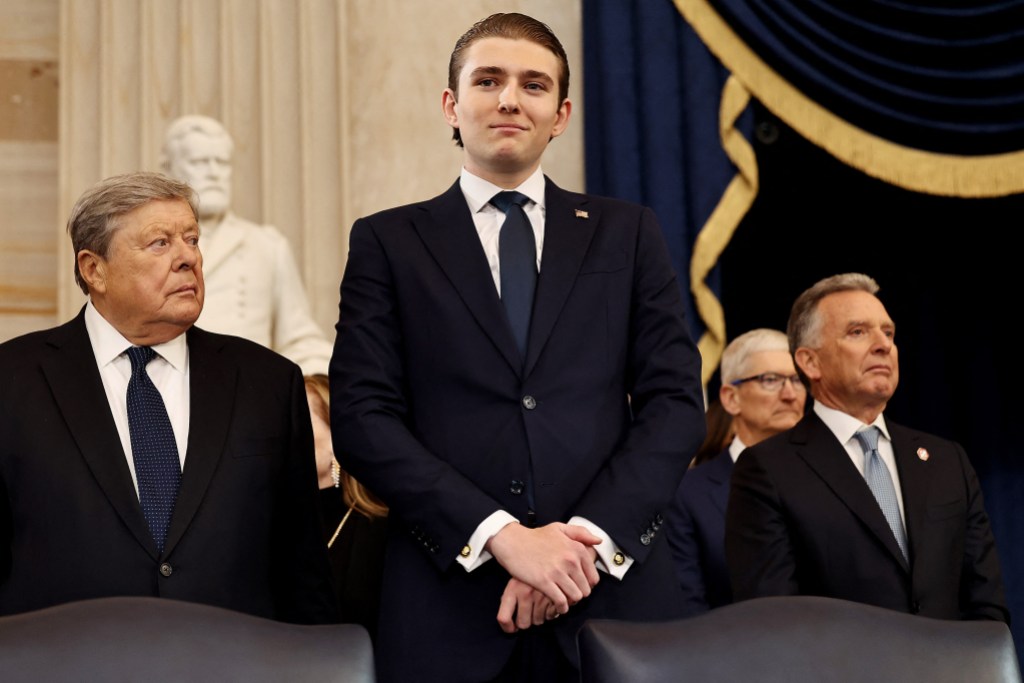 Barron Trump arrives to the inauguration of U.S. President-elect Donald Trump in the Rotunda of the U.S. Capitol on January 20, 2025 in Washington, DC. Donald Trump takes office for his second term as the 47th president of the United States. (Photo by Chip Somodevilla / POOL / AFP)