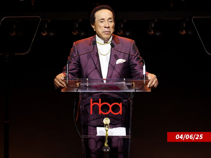 smokey-robinson-getty-2