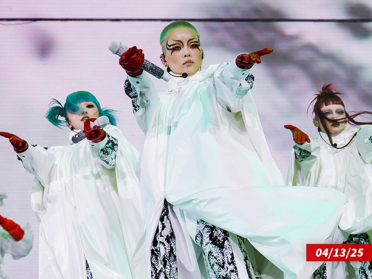 cocona xg sub getty swipe 2