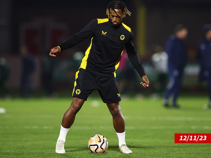 Ethan McLeod on the field getty 2