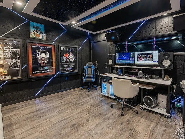 1230-Blueface-Blue-Home-For-Sale-Sub4