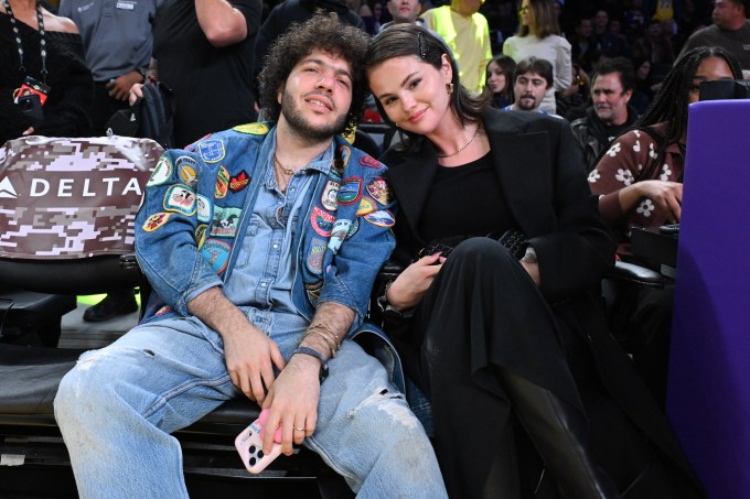 Selena Gomez & Benny Blanco at a November 2025 Lakers Game