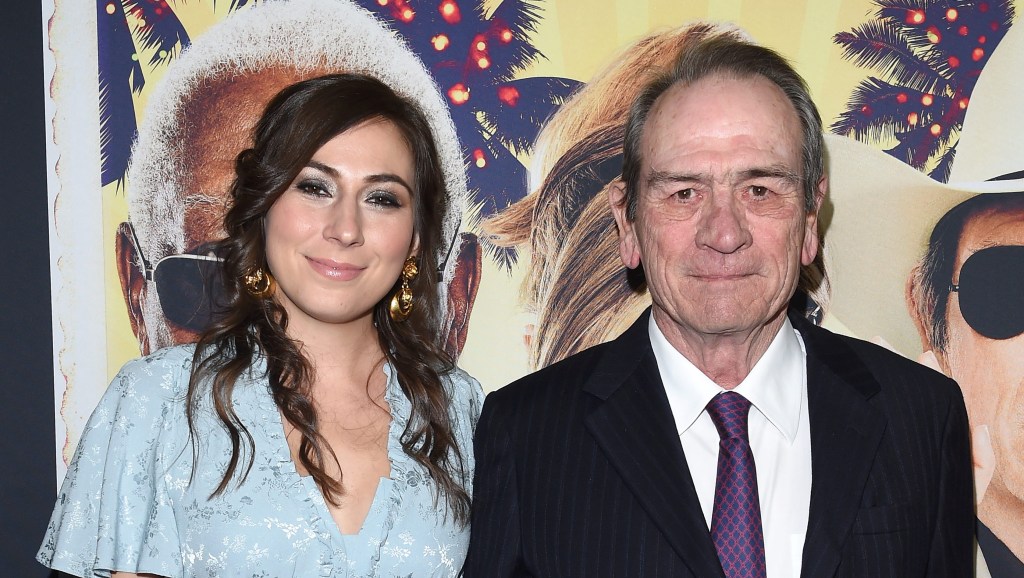 Tommy Lee Jones' Children: All About the Actor's Kids Austin & Victoria