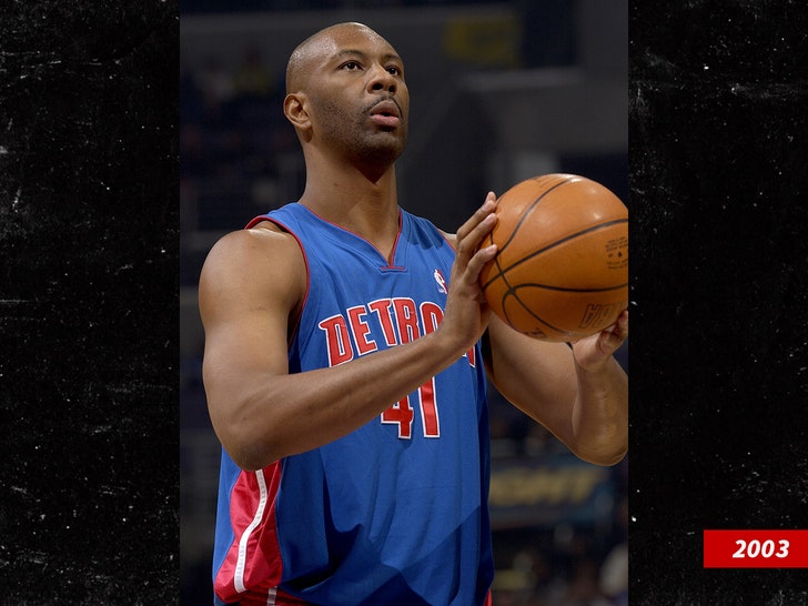 Kiefer Sutherland sub getty swipe 3