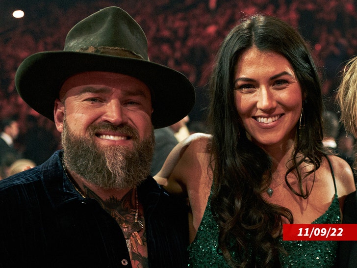 Zac-Brown-and-Kelly-Yazdi-sub-getty-1