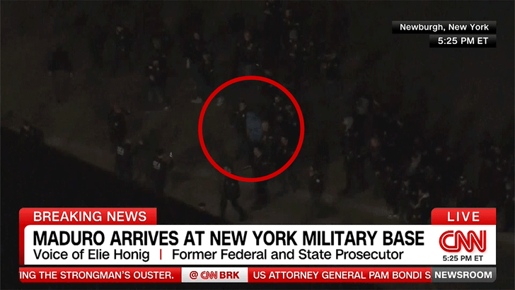 010326_nicolás_maduro_arrival_kal