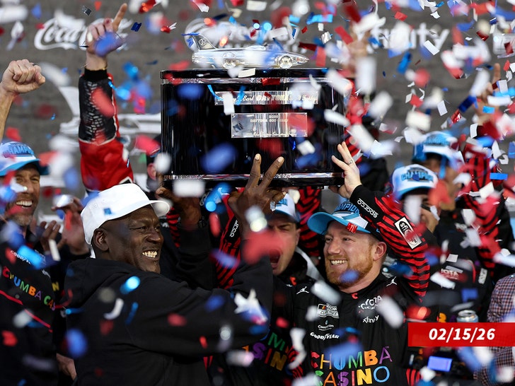 Michael-Jordan-daytona-sub-getty-1