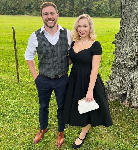 Estee Williams and husband Conner Williams Estee Williams and husband Conner Williams. Estee Williams/Instagram
