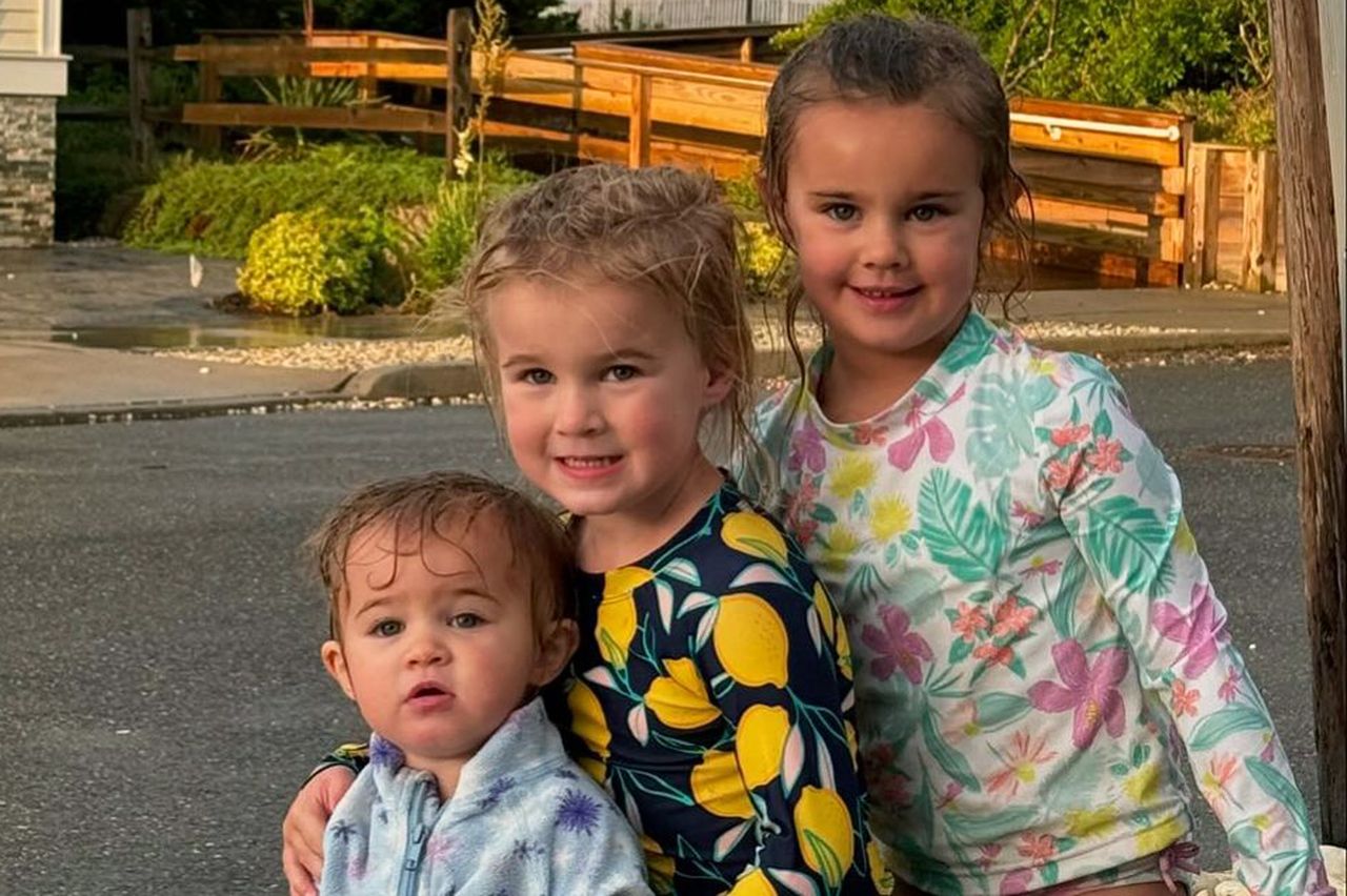 Kylie and Jason Kelce's daughters Bennett, Elliotte and WyattCredit: Kylie Kelce/Instagram