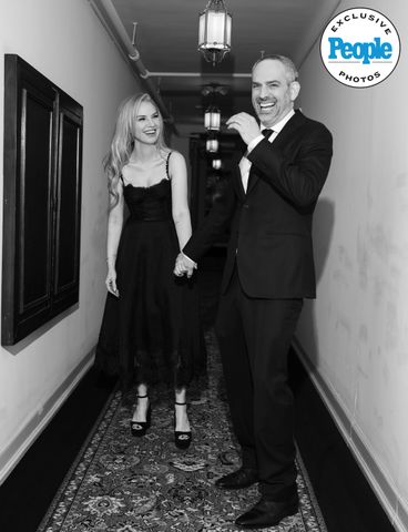 Leslie Grossman and Sascha Penn Wedding Leslie Grossman and Sascha Penn Parker Burr