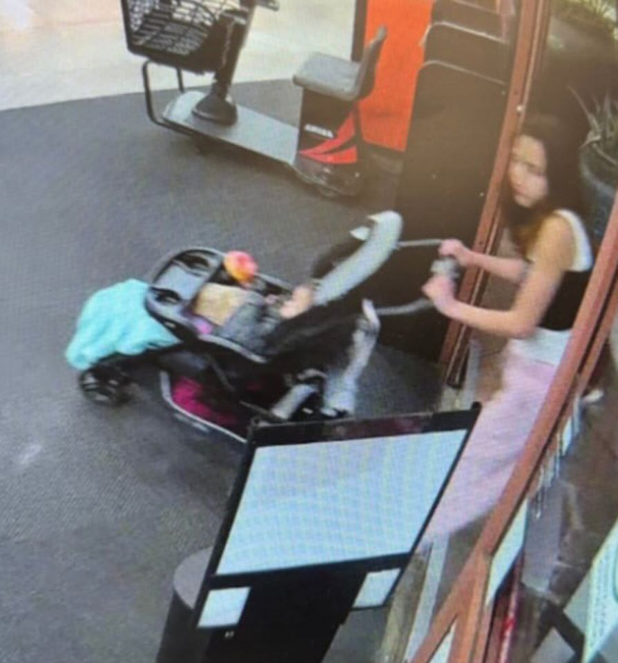 Amber Alert issued for 3-year-old girl reported missing An Amber Alert has been issued for 3-year-old Kehlani Rogers, who disappeared from her Avondale home near 118th Avenue and Thomas Road late Friday night. Police identified the suspect as 23-year-old Mariana Noriega, who was seen with Rogers on surveillance video. Kehlani Rogers was last seen with suspect Marina Noriega in Maricopa, Ariz., on Feb. 21 Avondale AZ Police Department/Facebook