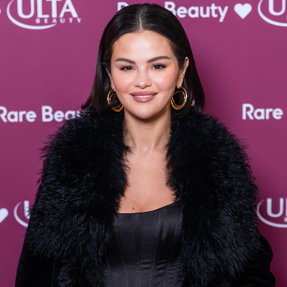 Selena Gomez. Michael Stewart