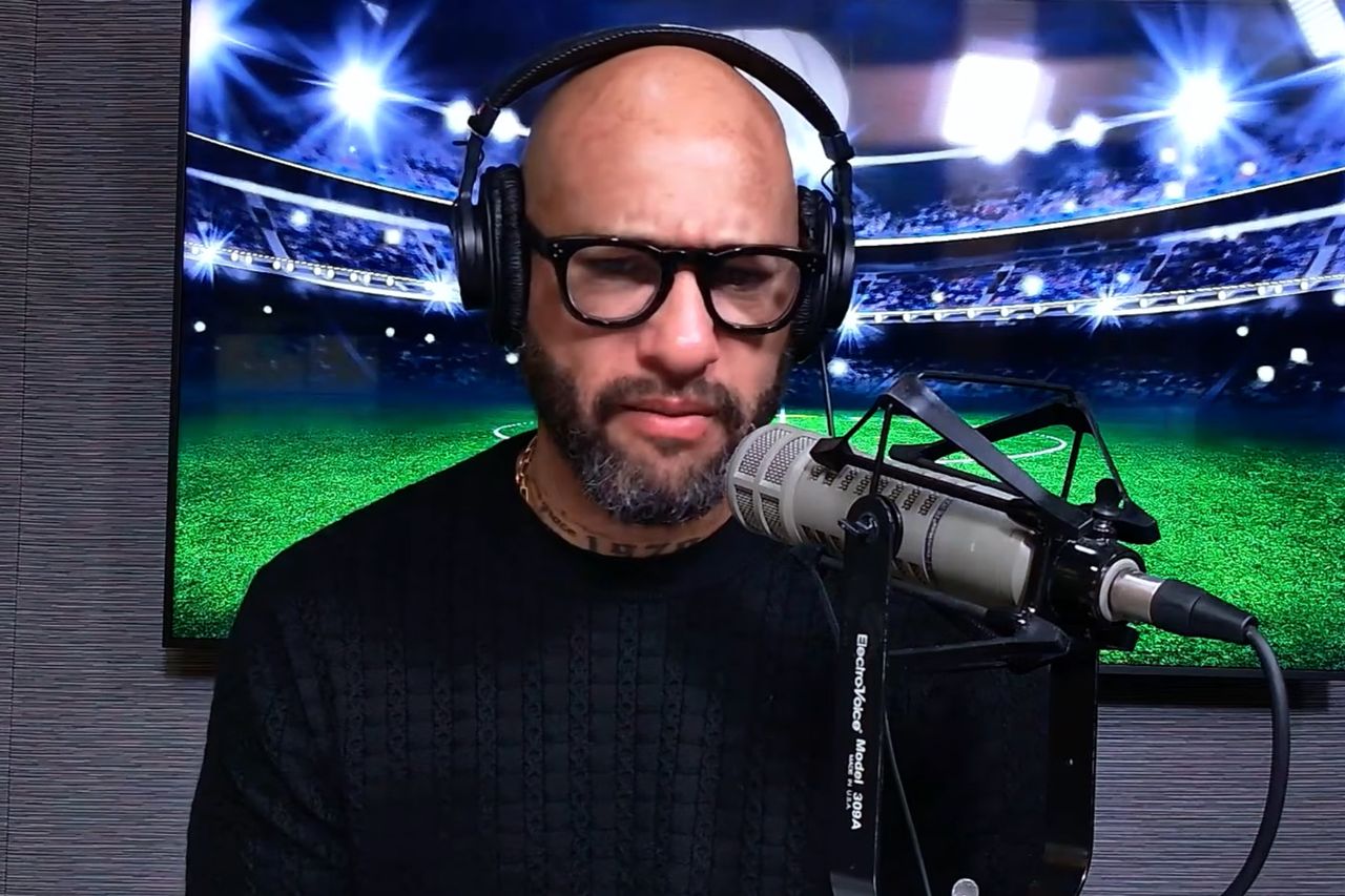 Tim Howard Unfiltered Soccer podcast Tim Howard Unfiltered Soccer podcastCredit: Unfiltered Soccer with Landon Donovan & Tim Howard/Youtube