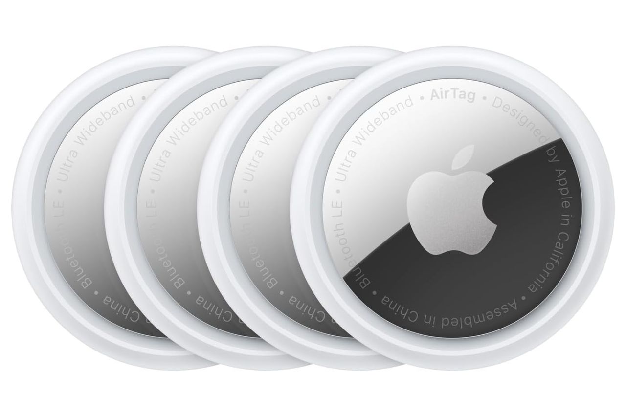Apple Airtag 1St Generation 4 Pack Keep Track Of And Find Your Keys Amazon