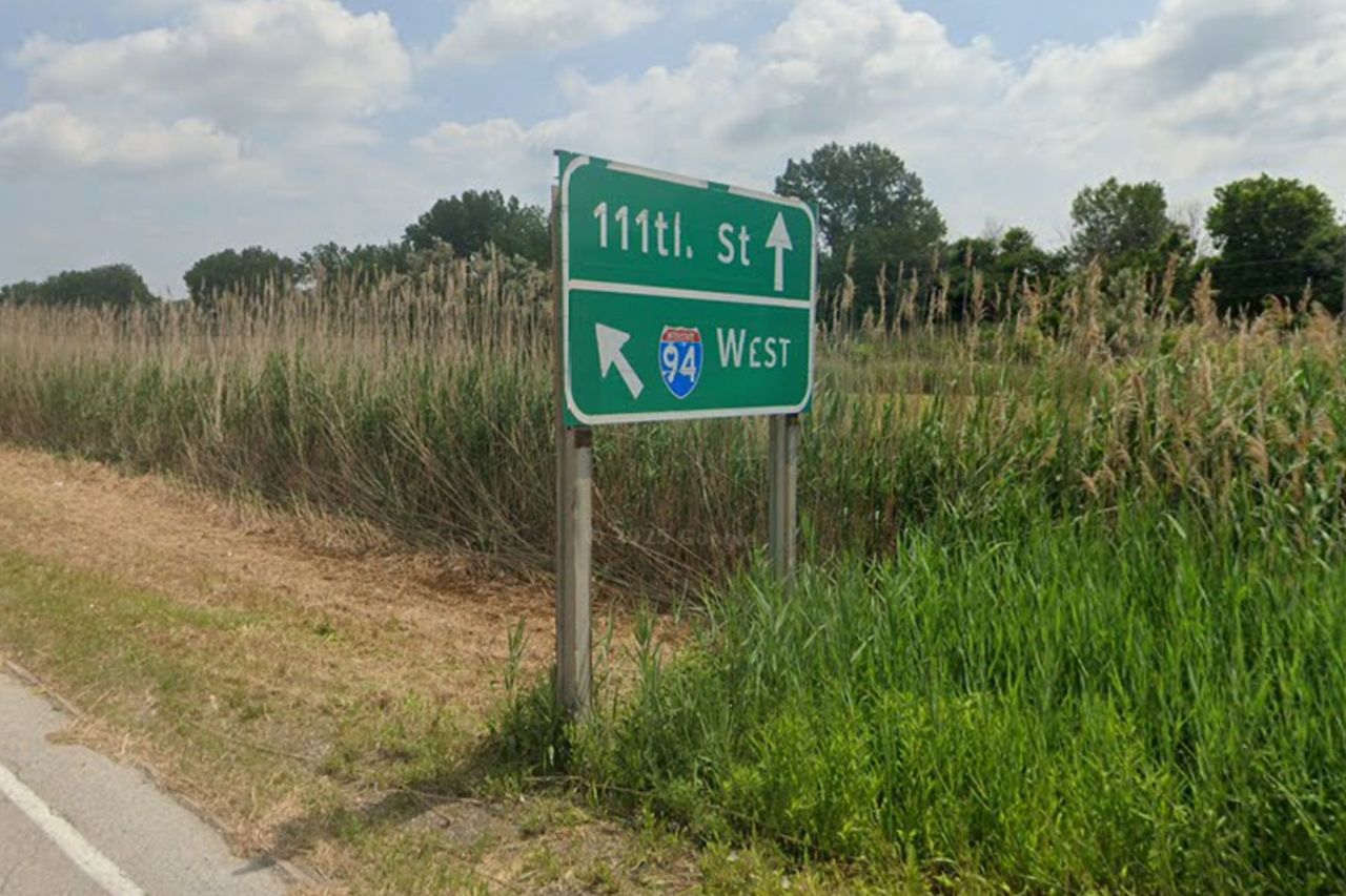 111th Street exit sign Google Maps