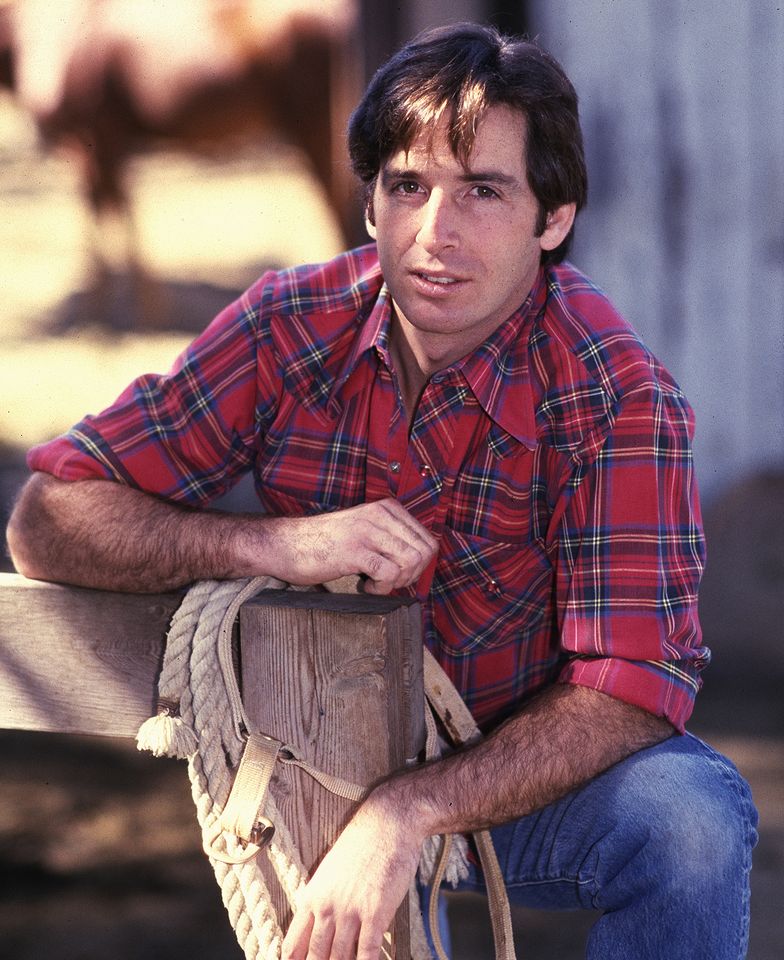 Actor Robert Carradine portrait at home, circa June 1, 1986 in Los Angeles, California. Robert Carradine at a portrait in Los Angeles in 1986. Bob Riha, Jr./Getty