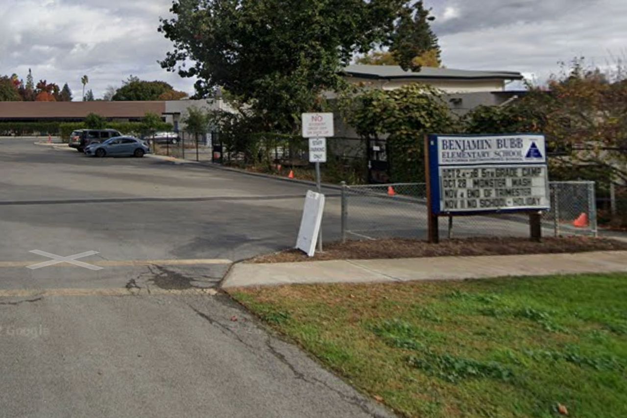 10-year-old boy accused of stabbing girl, 7, at school Benjamin Bubb Elementary School in Mountain View, Calif.Credit: Google maps