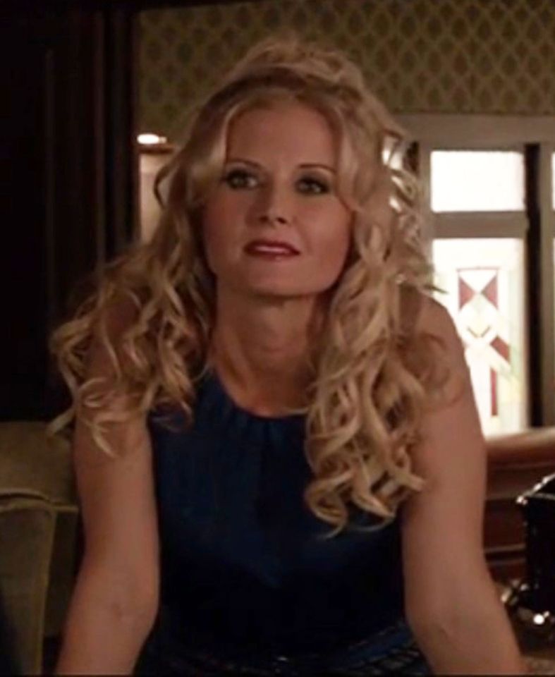 Carrie Anne Fleming, Actress Known for Supernatural and iZombie, Dies at 51 Carrie Anne Fleming in 'iZombie.'Credit: CW