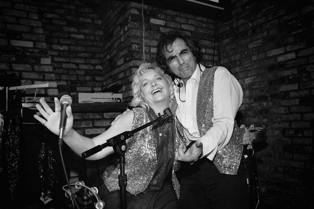 Musical duo Lightning & Thunder performing in Chicago in 1999.Credit: alamy