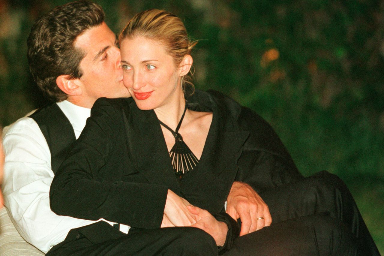John F. Kennedy Jr. and Carolyn Bessette Kennedy during the White House Correspondents dinner on May 1, 1999 in Washington, D.C. John F. Kennedy Jr. and Carolyn Bessette Kennedy during the White House Correspondents dinner on May 1, 1999 in Washington, D.C.Credit: Tyler Mallory/Getty