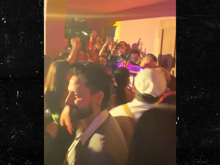 031826 bad bunny wedding sub3