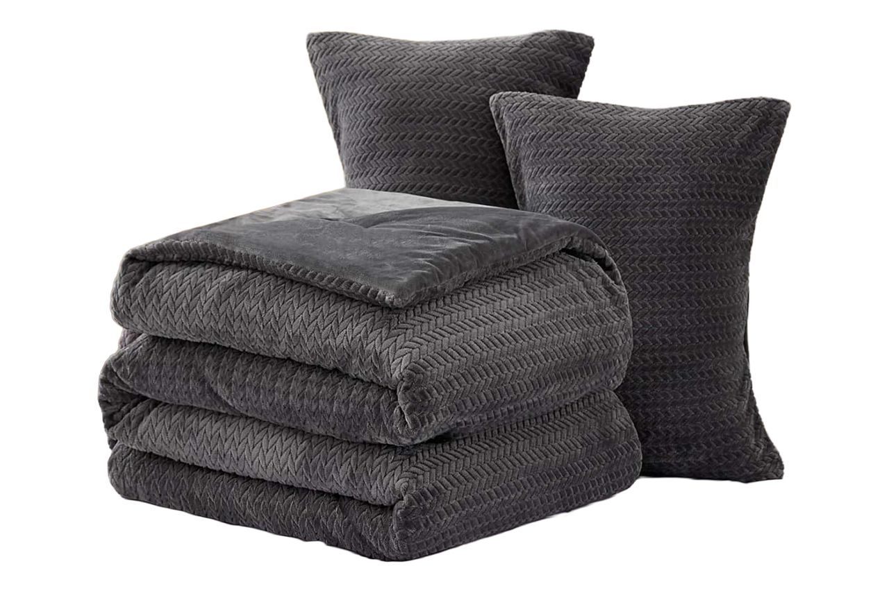 Amazon Fluffy Queen Comforter Set Credit: Amazon