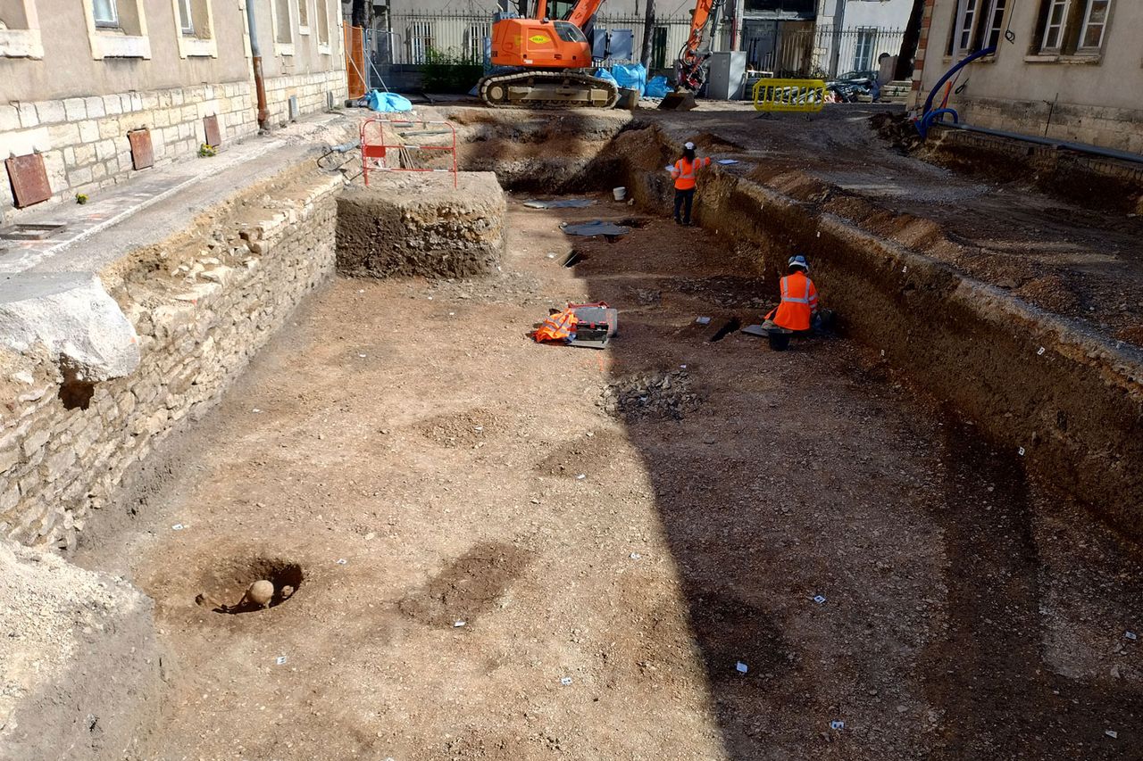 This photograph taken on March 17, 2026 shows an archeological dig site revealing gallic (Gaulois) burial sites in central Dijon, central-eastern France. Gallic dig site in central Dijon in FranceCredit: Frédéric BOURIGAULT / AFP via Getty