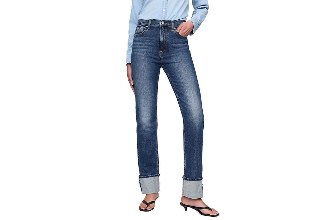 High Rise Cuffed '90s Slim Straight Jeans Credit: GAP