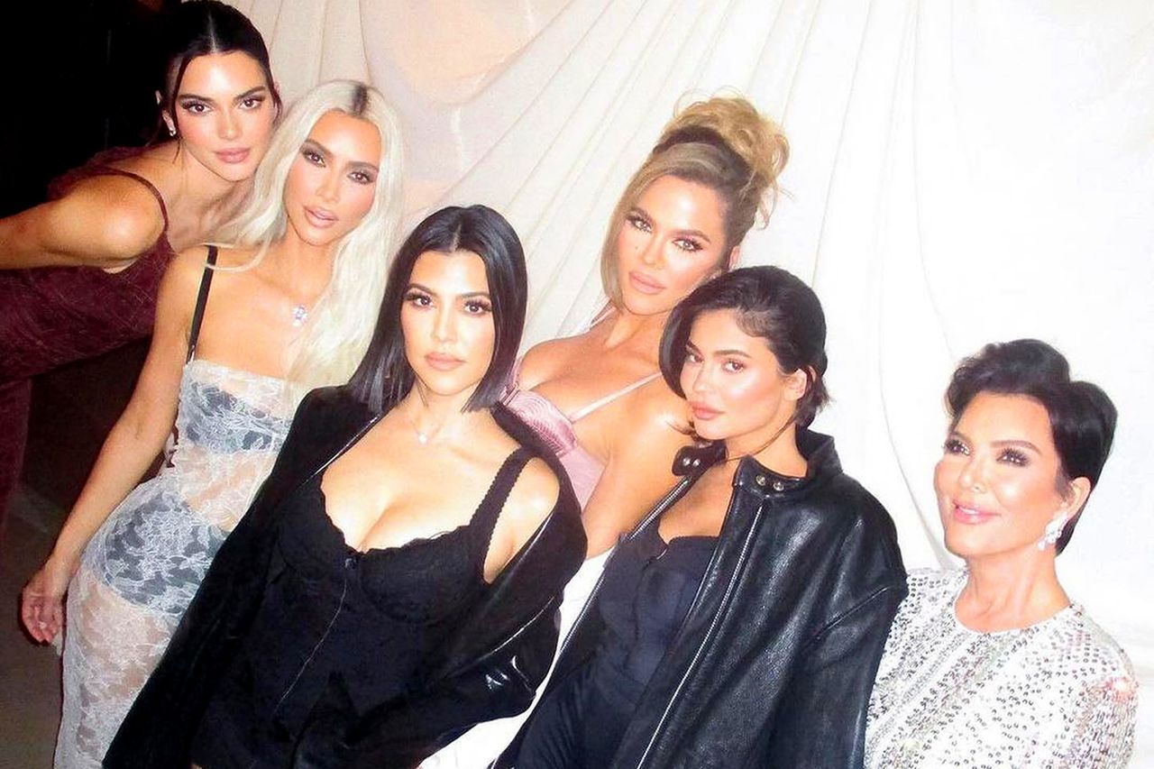 Kendall Jenner, Kim Kardashian, Kourtney Kardashian, Khloe Kardashian, Kylie Jenner, Kris Jenner, Instagram Kendall Jenner, Kim Kardashian, Kourtney Kardashian, Khloe Kardashian, Kylie Jenner and Kris JennerCredit: Kris Jenner/Instagram
