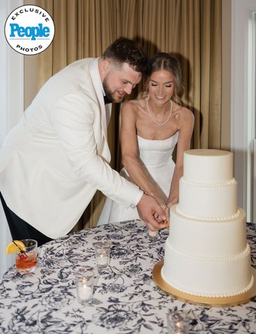 New York Jets' Josh Myers Marries Erika Nowak in 'Classic' Wisconsin Wedding (Exclusive) Josh Myers and Erika Nowak cutting their wedding cakeCredit: Teri Ziegler Photography