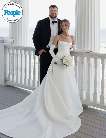 New York Jets' Josh Myers Marries Erika Nowak in 'Classic' Wisconsin Wedding (Exclusive) Josh Myers and Erika Nowak on their wedding dayCredit: Teri Ziegler Photography