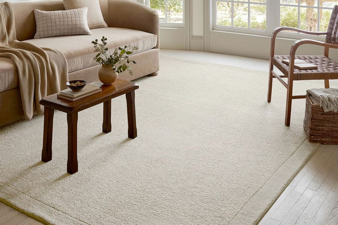 Loloi Magnolia Home by Joanna Gaines Henley Collection HNY-01 Ivory/Silver 5'-0 Credit: Amazon