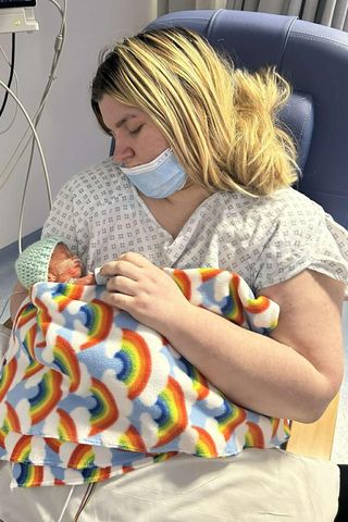 MUM AMBER GARLAND, 19, WITH SON HUDSON TREECE WHO TRAGICALLY DIED AT FOUR MONTHS OLD IN MAY 2025 Amber Garland with her son, HudsonCredit: Kennedy News and Media