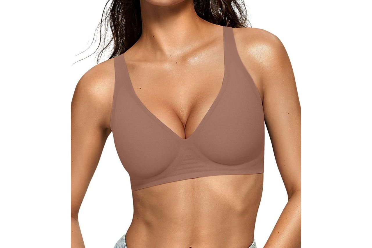 Oeak Womens Deep V Bras Wireless Comfortable Bra Credit: Amazon