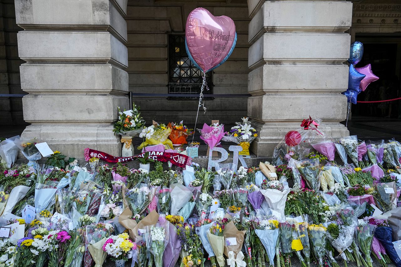 Flowers, balloons and tributes lay on the steps of Nottingham Council House after three people were killed and another three hurt in Tuesday's attacks on June 16, 2023 in Nottingham, England Tributes on the steps of Nottingham Council House on June 16, 2023Credit: Christopher Furlong/Getty