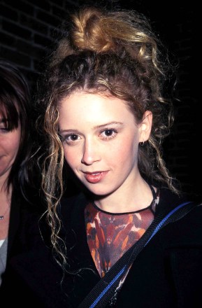 Natasha Lyonne at the Stage Door of Late Show with David Letterman 01-30-1997Natasha Lyonne 1997