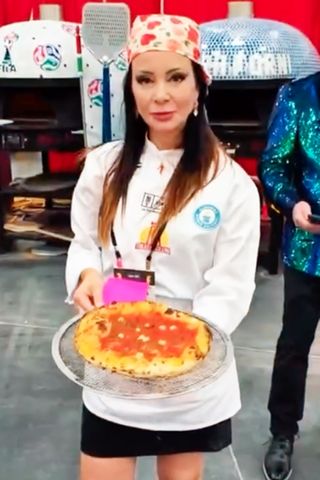 Loredana Passariello Florida Attorney Turned Restaurant Owner Wins International Pizza Loredana Passariello won the Neapolitan division of the International Pizza Challenge on March 24, 2026Credit: La Leggenda Pizzeria/Instagram