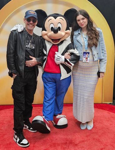 Marc Anthony and Nadia FerreiraCredit: Feld Entertainment